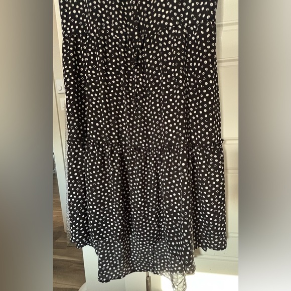 NORTHERN REFLECTIONS LADIES SIZE L - Elegant Black and White Polka Dot Dress - Picture 5 of 5